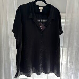NWT- Ava & Viv Satin Short Sleeve Button-Front Shirt- Size 3X
